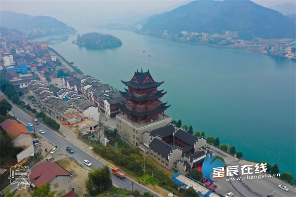 泛亚电竞《潇湘行者——湖南自驾游指南》手册新鲜出炉第一季首推四条精品线路(图8)