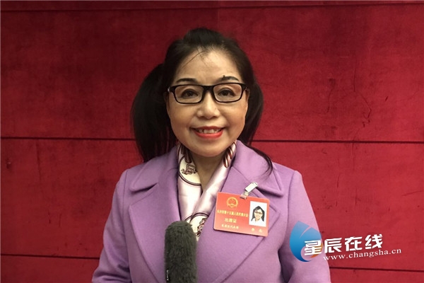 长沙市人大代表,长沙市魅力四射酒吧董事长 李志(【视频】:长沙市人大