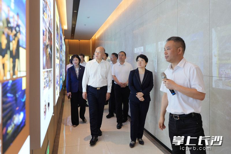 中广天择传媒股份有限公司考察现场。 均为长沙晚报全媒体记者郭雨滴摄