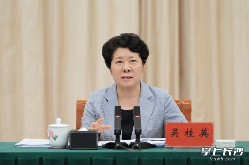 省委常委、市委书记吴桂英讲话。 均为长沙晚报全媒体记者 郭雨滴 摄