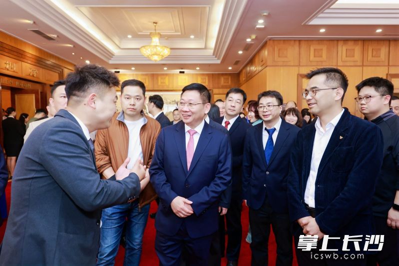 3月7日下午，&ldquo;湾区逐梦&middot;星城安家&rdquo;长沙市&ldquo;好房子&rdquo;推介暨合作签约活动在广东省深圳市举行，市委副书记、市长陈博彰出席并见证签约。