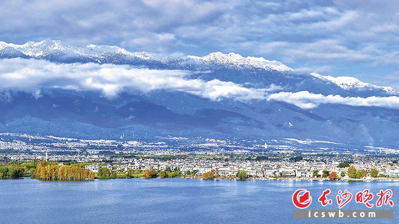 苍山洱海,风景如画。 大理州委宣传部 供图
