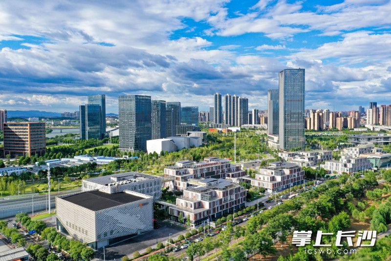 &ldquo;中国V谷&rdquo;马栏山。 长沙晚报全媒体记者 王志伟 摄