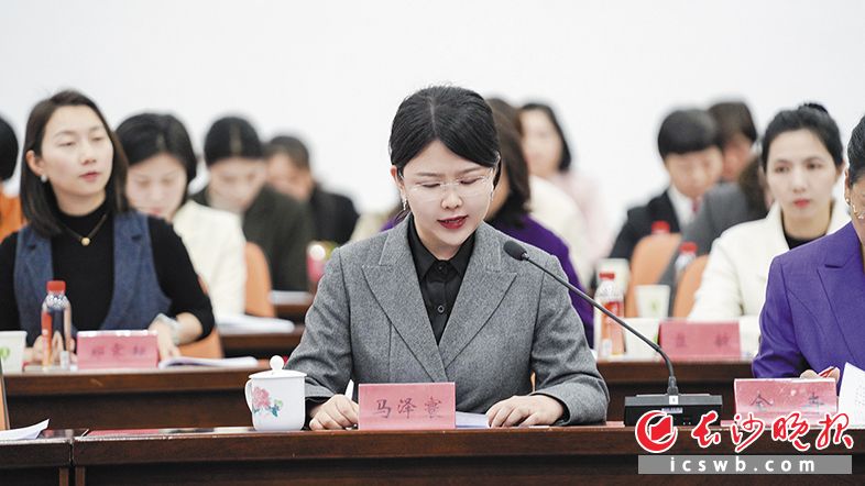 马泽寰(图片均为市妇联提供)