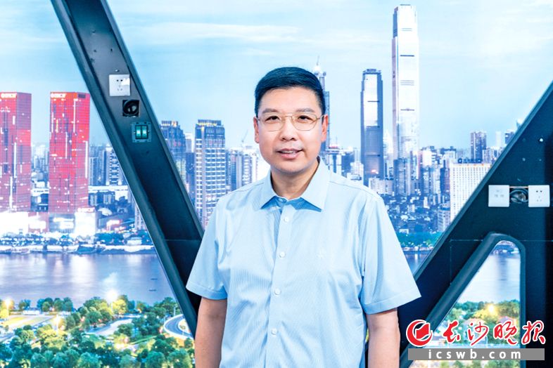 肖劲光大将外孙李江。长沙晚报全媒体记者 董阳 摄