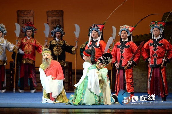 最出名的花鼓戏是湖南哪里 document_news_content_5dc301c6cb4ae_watermark1.jpg