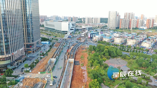 七位一體無縫換乘長沙汽車南站先鋒路匝道橋完工在即