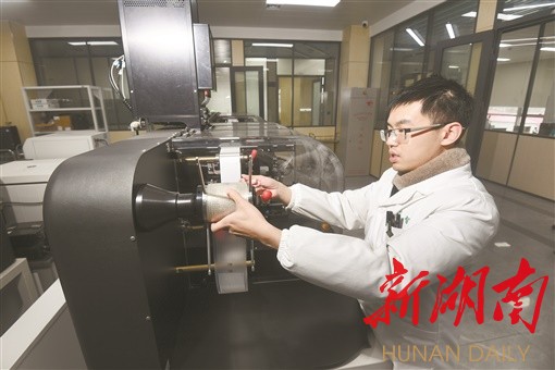 湖南日报深读|这颗种子,孕育无限可能——走进“长沙·中国隆平种业硅谷”隆平高科技园