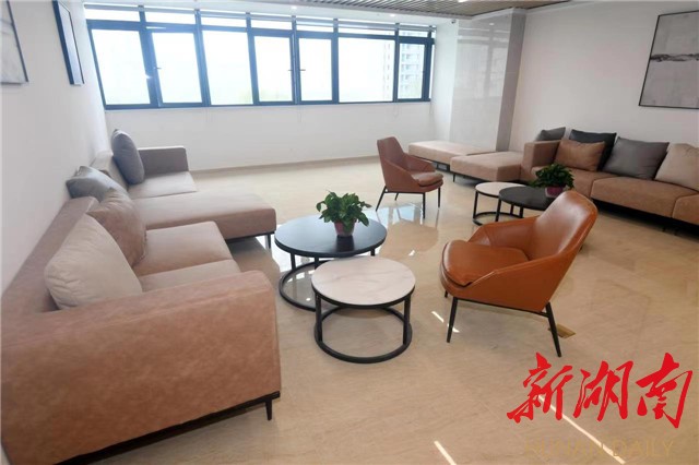 湖南日报市州头条丨马栏山人才公寓998套住房拎包入住