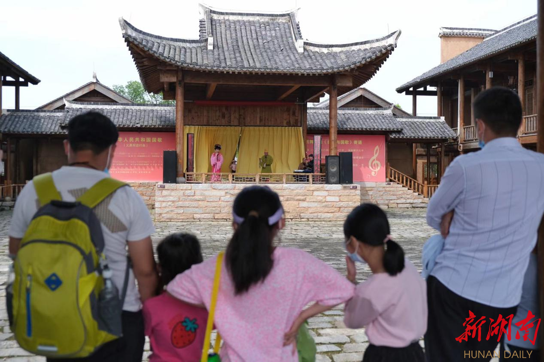 湖南日报|逾79万人次打卡!长沙县“五一”文旅揽金超8亿元!