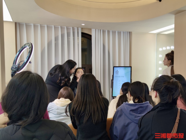 上夜校成长沙年轻人“夜生活”新宠,充电学习成大趋势