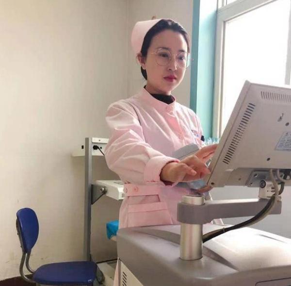 90后姑娘应聘护士归途中救人,医院决定拟破格